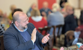 Der erste Bürgermeister spart nicht mit Applaus